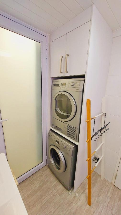 Nautilus 2 Bedroom Self-Catering Apartment ซวาคอปมุนด์ ภายนอก รูปภาพ